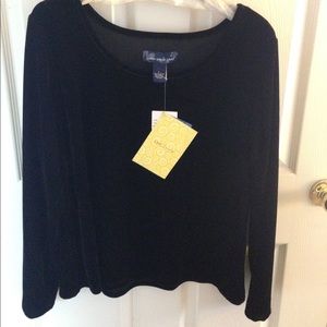 NEW!  Velour black Size 14 - 16